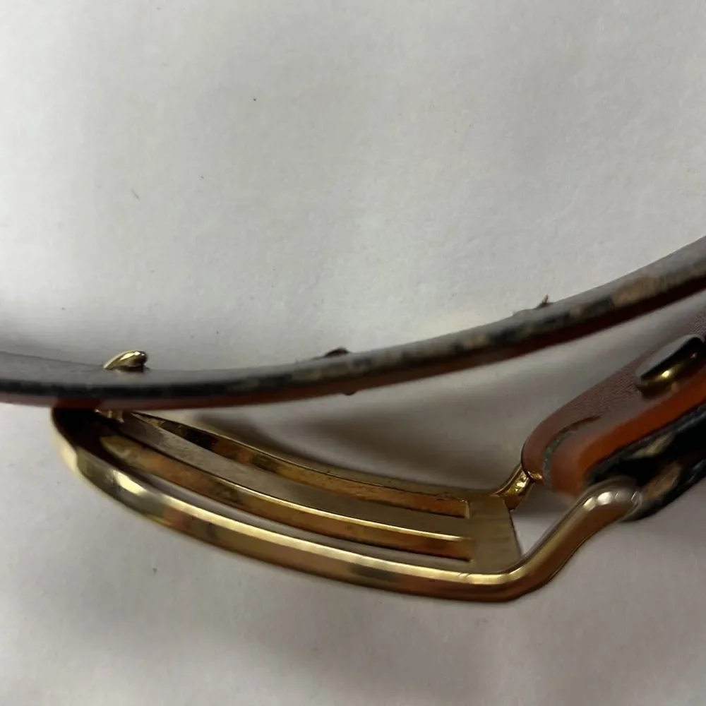 Oleg Casino vintage camel colored men’s belt. Size 40